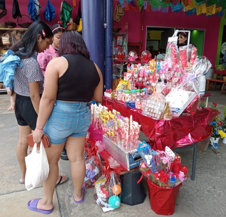 Mal tiempo podría afectar más a San Valentín