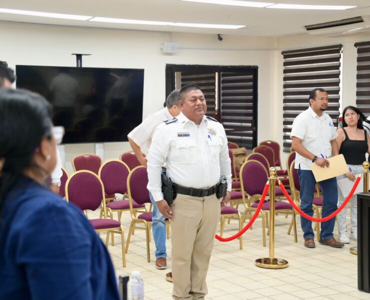 Nombra a nuevo director de la Policía Municipal de Carmen