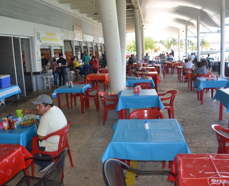 Falta de liquidez en Ciudad del Carmen afecta a todos los sectores