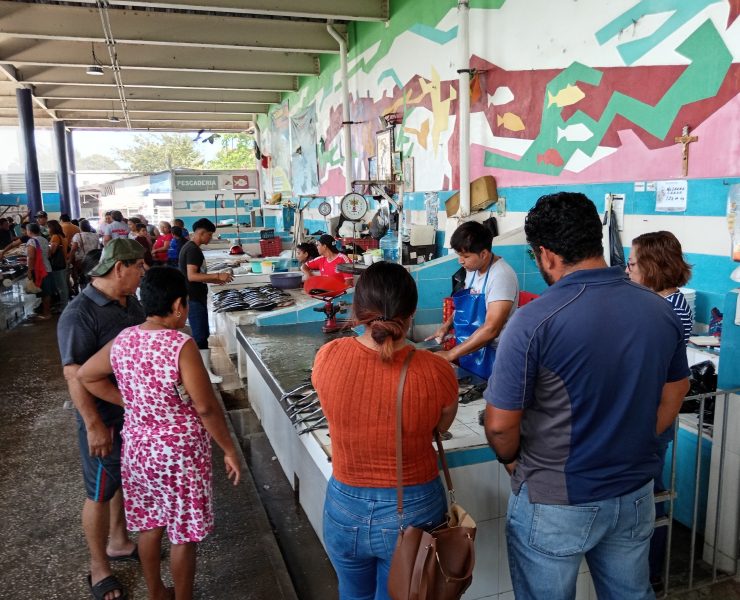 Sube precio de pescados y maricos