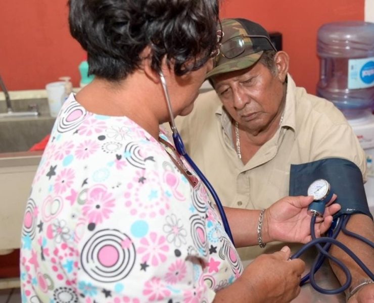 Personas con hipertensión los que más sufren con la ola de calor