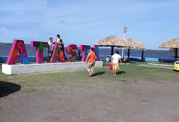 Atasta sin desarrollo por abandono de autoridades