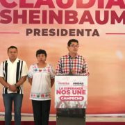 Dos brigadistas campechanos siguen hospitalizados