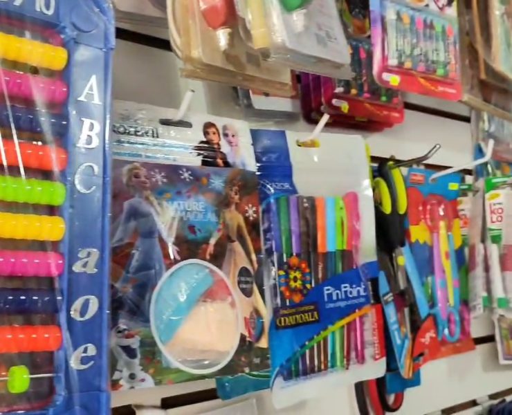 Cae venta en papelerías hasta en un 95%