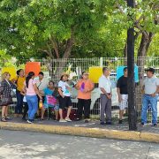 Jubilados de la Unacar se vuelven a manifestar