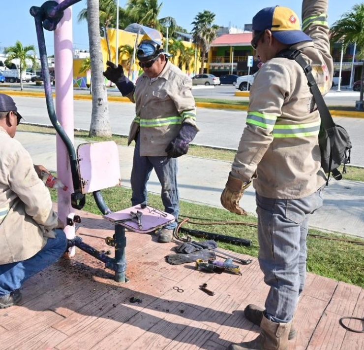 Presión al Ayuntamiento para que pague los pendientes a trabajadores