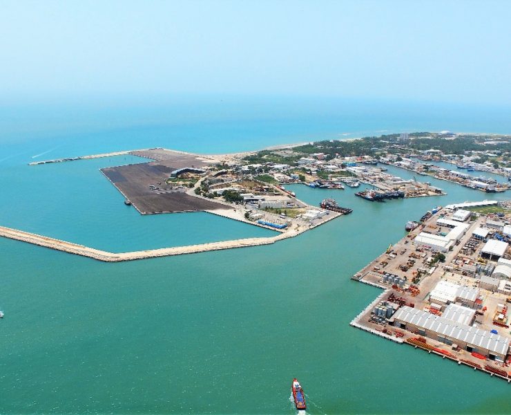 Regala la 4T contratos a los del Río González