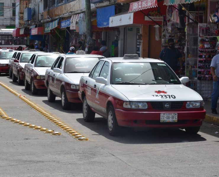 IET actúa de manera injusta con los taxistas