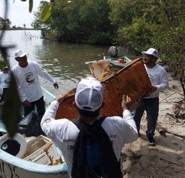MAAS irá contra empresas de transporte de basura y aguas residuales