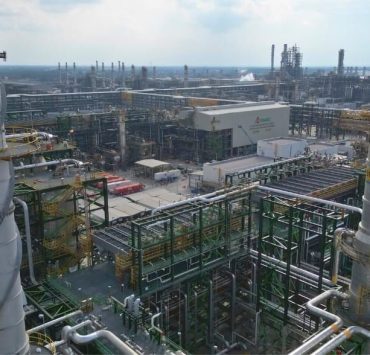 Dos Bocas ya opera al 50% de su capacidad