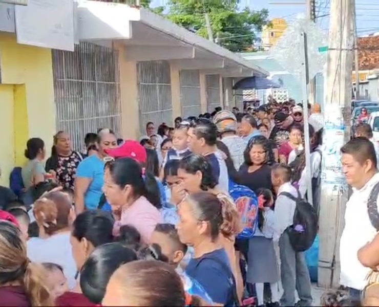 Más de 45 mil alumnos inician nuevo ciclo escolar