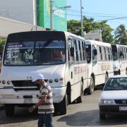Transportistas urbanos gestionan sistema de automatización para las unidades