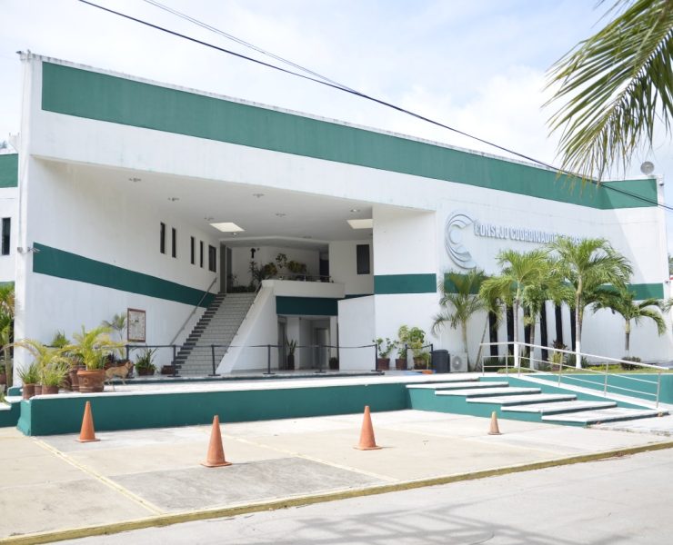 Presidente del CCE desconoce del tema petrolero