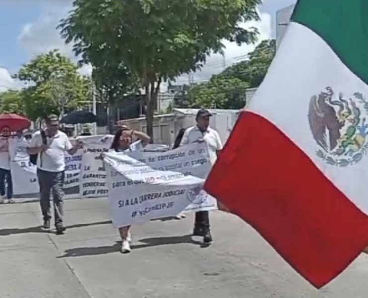 Marchan trabajadores del Poder Judicial de la Federación de Ciudad del Carmen
