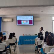 Inmucar imparte pláticas sobre los derechos de las niñas