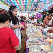 Favorable tianguis del Día de Muertos en el mercado