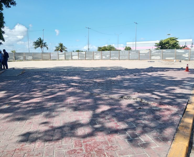 Alarifes locales tienen participación en la obra del Mercado de Artesanías