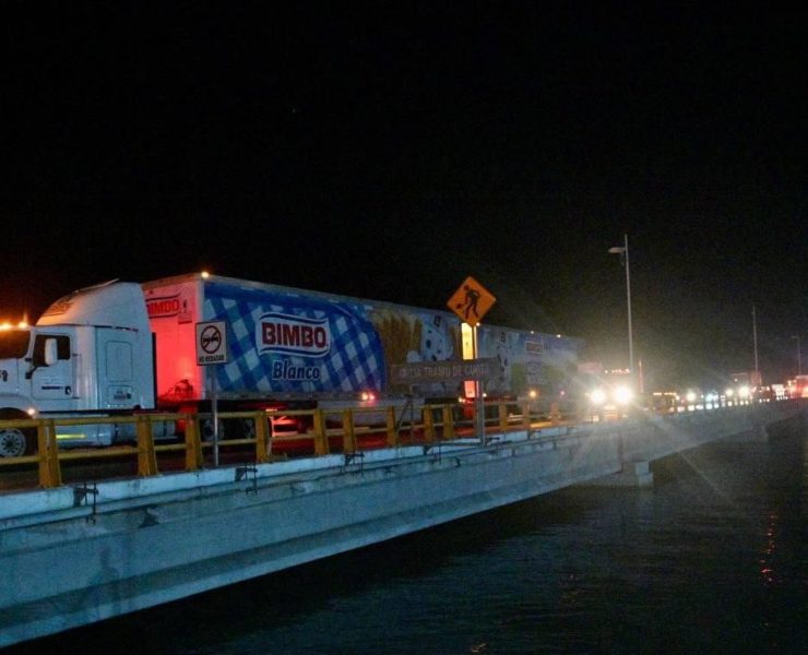 Piden reparación del alumbrado del puente El Zacatal