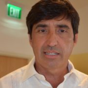 Denuncian a Juan Carlos del Río