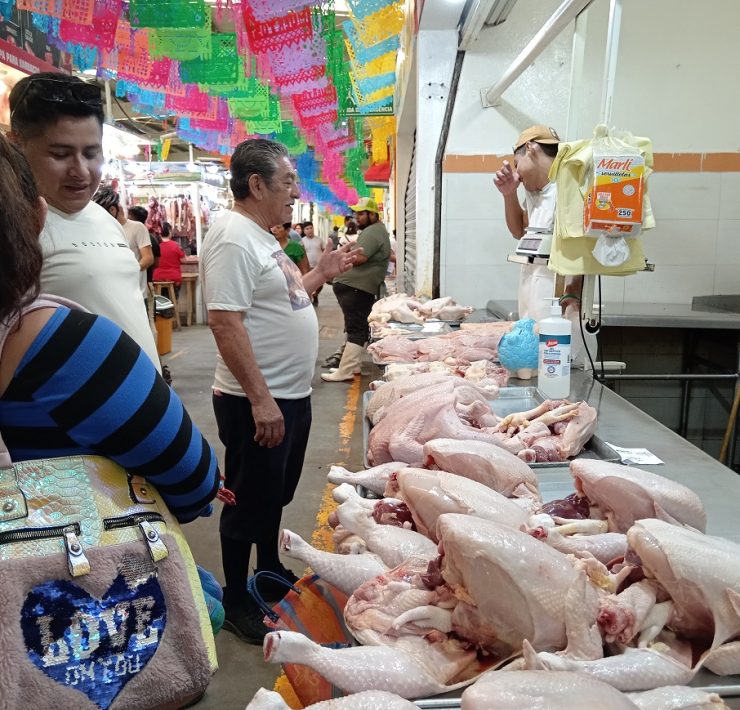 Expendedores de pollos vieron un repunte de un 80% en ventas