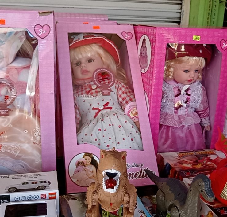 Reyes Magos compraron juguetes económicos