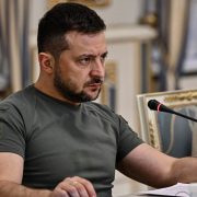 Zelenski rechaza acuerdo con EU por no brindar protección