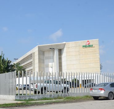 Empresarios deben buscar la figura jurídica para que Pemex les pague intereses moratorios