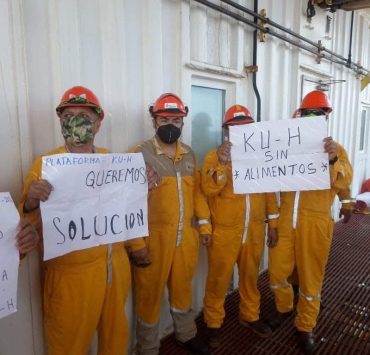 Petroleros de Pol Alfa continúan en huelga de hambre