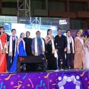 Presentación e imposición de banda a los Reyes del Carnaval