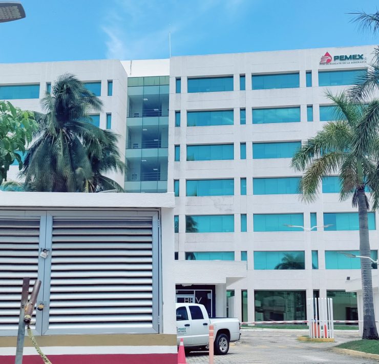 Pemex solo ha abonado a 32 empresas de 150 que tienen contrato directo