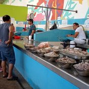 Vigilancia en pescaderías y monitoreo de playas en Cuaresma