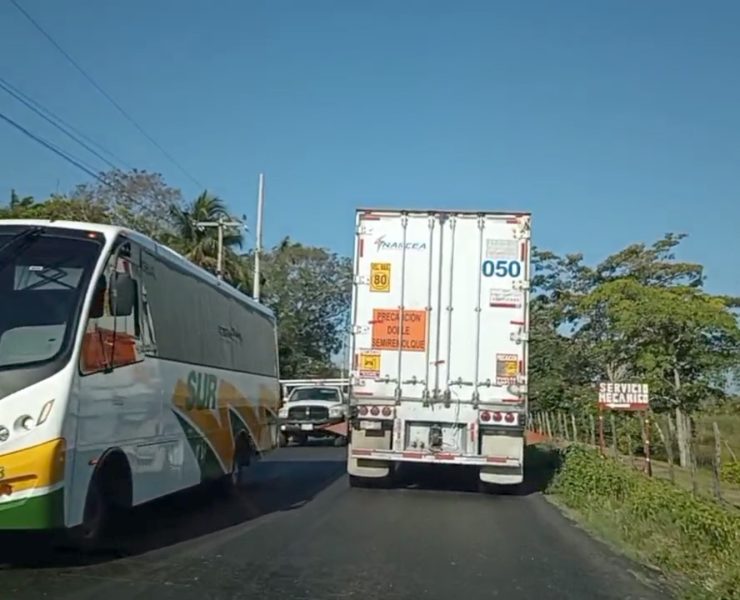 Reparación de la carretera de Atasta agiliza el tráfico vehicular