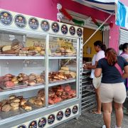 Economía de Carmen depende de la burocracia y apoyo gubernamental