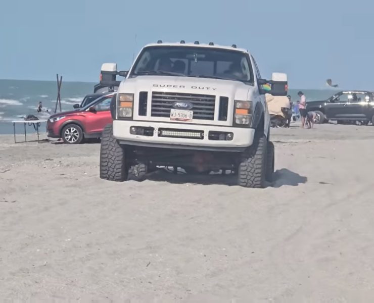 Basura en playas e ingreso con vehículos por falta de conciencia