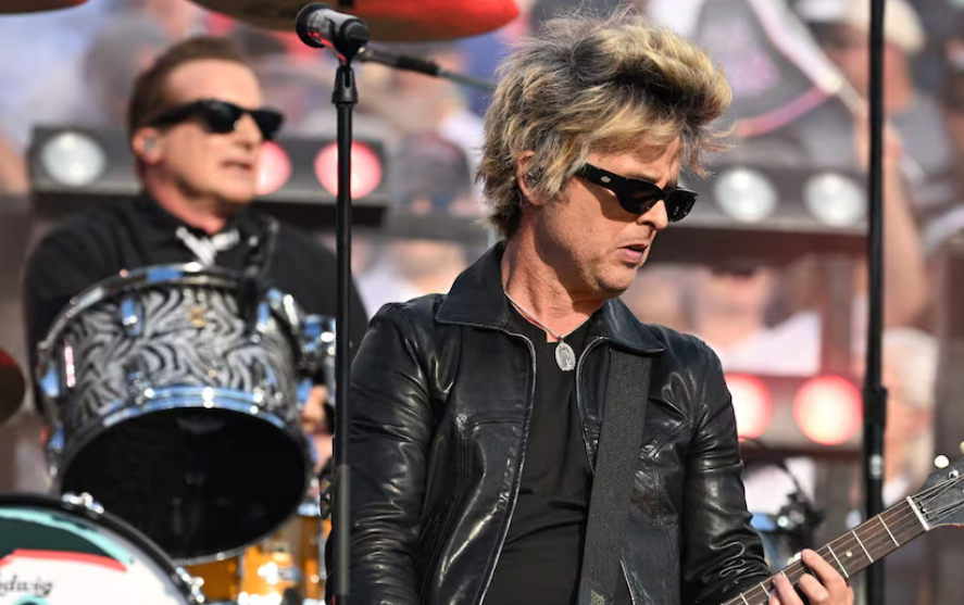 Green Day no confrontó a Trump ni a MAGA durante el Super Bowl