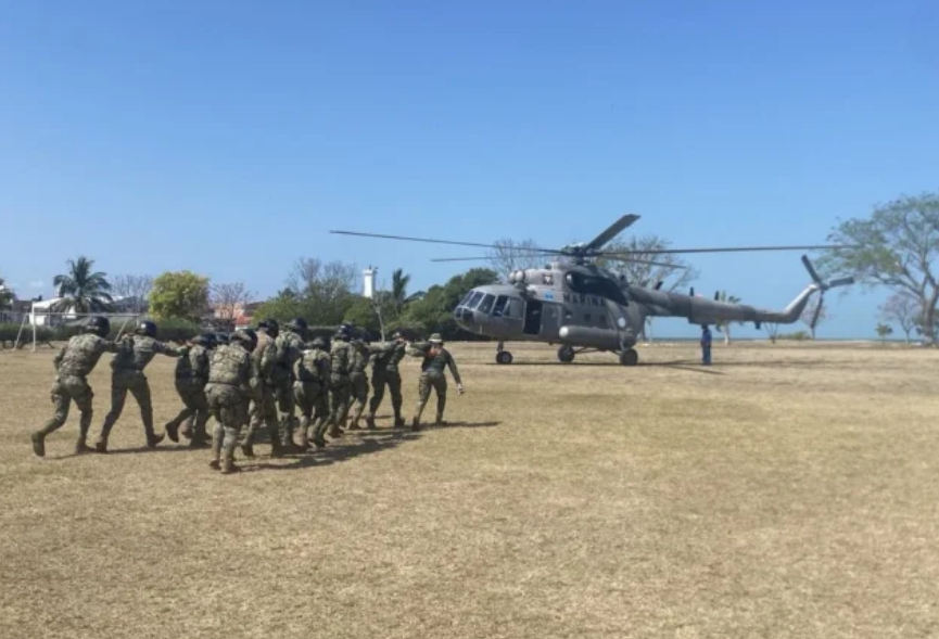 Tipos de Ejercicios que la Marina Ejecuta