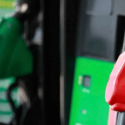 Gasolina premium casi en $28 en Ciudad del Carmen