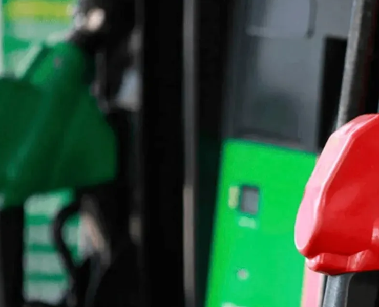 Gasolina premium casi en $28 en Ciudad del Carmen