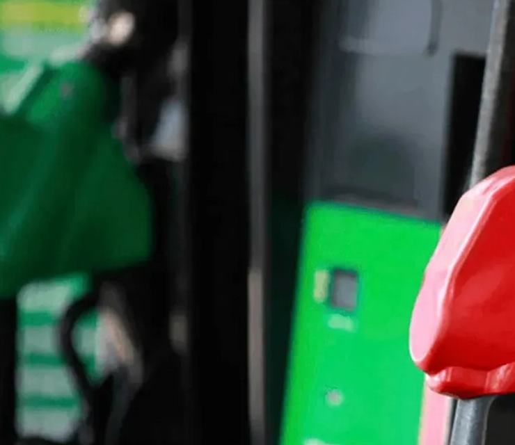 Gasolina premium casi en $28 en Ciudad del Carmen