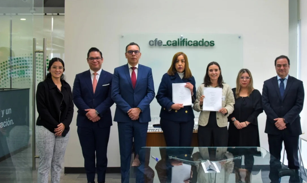 CFE impulsa la energía renovable con megaproyectos solares