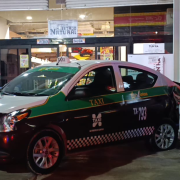 Un pleito termina en choque con una mujer lesionada