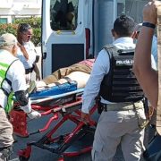 Mujer sufre caída y posible fractura en mercado Pedro Sainz de Baranda