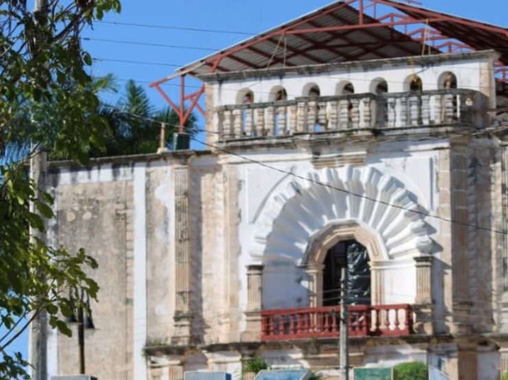 Urgencia estructural y identidad de Calkiní. La historia y la renovación