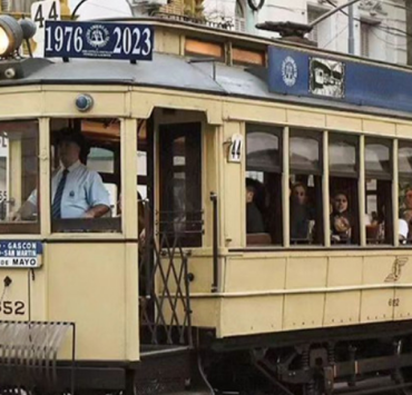Cuestionan el uso del tranvía turístico