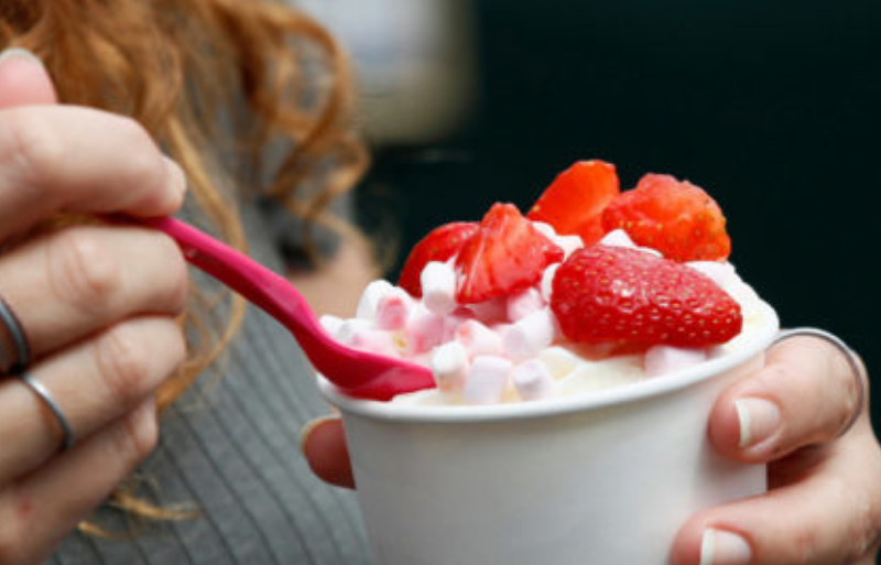 Fresas con crema desatan polémica en Campeche