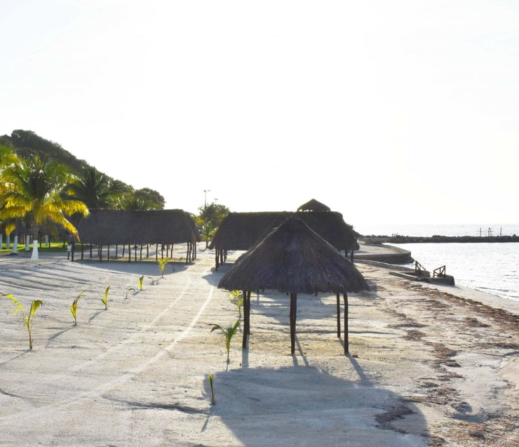 Descartan privatización de Playa Bonita en Campeche
