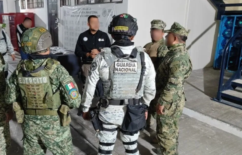 La Marina asegura armas en Champotón con apoyo de la FGR