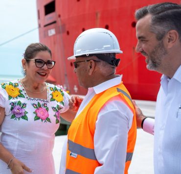 Liz Hernández pisa el acelerador en Campeche