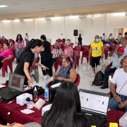 Beneficencia Pública entregó 398 auxiliares auditivos en Campeche