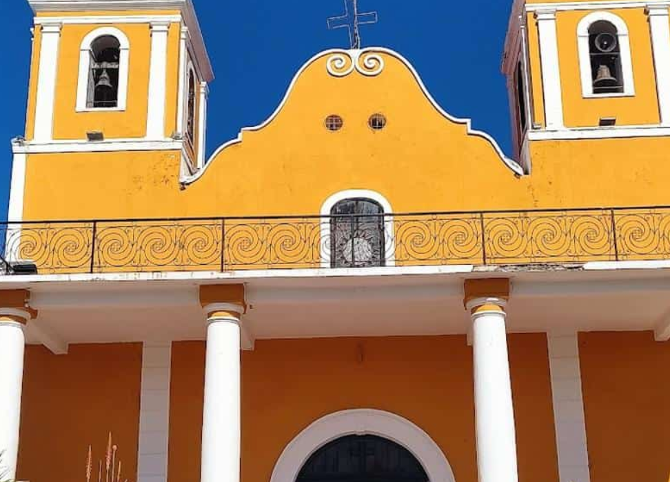 Fieles celebran con entusiasmo la llegada del nuevo Obispo